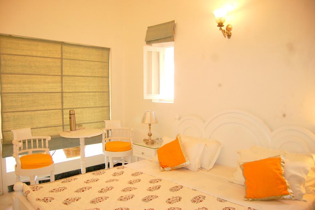 Apartamento Aashray Varanasi Habitación foto