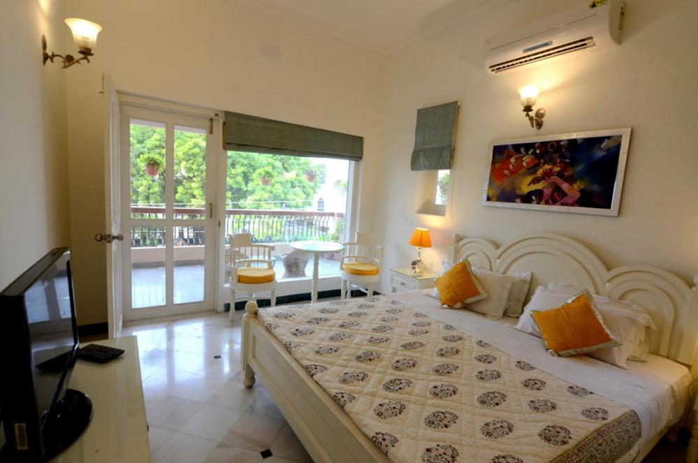 Apartamento Aashray Varanasi Exterior foto